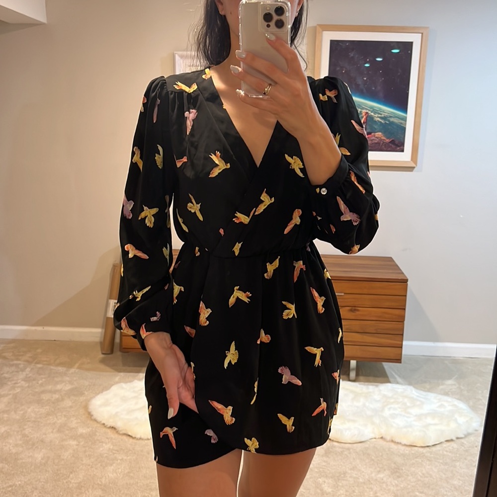 Wrap-style hummingbird print dress